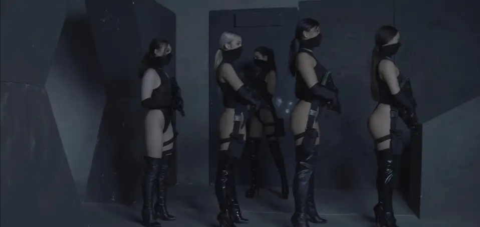 求这部av剧，好烧的女反派